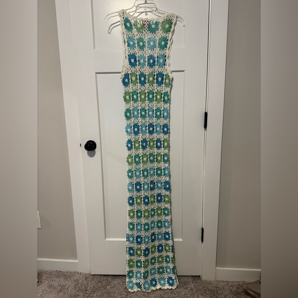 Show me your mumu Vacay crochet maxi dress coverup - Picture 7 of 9